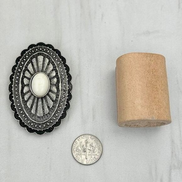 Western Silver Tone Concho with White Center Stone Wild Rag Scarf Slide - Picture 2 of 3